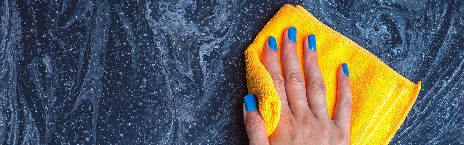 Cleaning stone surface