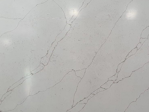 Countertop stone slab of Calacatta Borghini Quartz